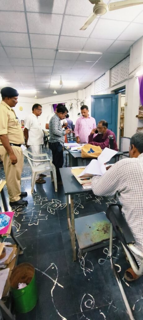 రామచంద్రపురం ఆర్టీసీ డిపోలో రూ.30 లక్షల భారీ కుంభకోణం