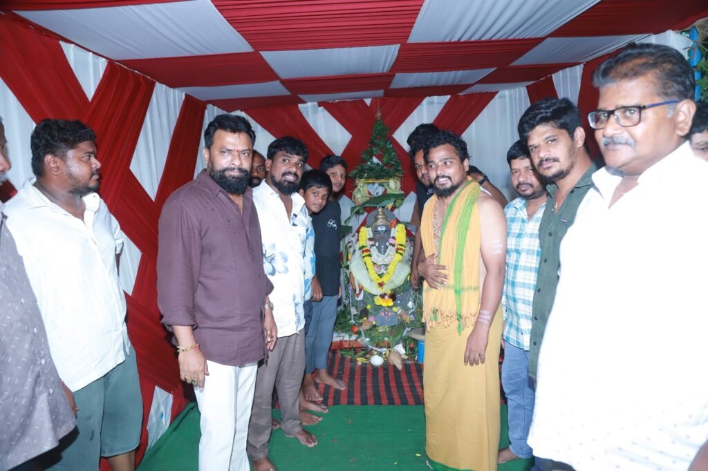 గణనాధుని ఆశీస్సులతో రాష్ట్రాభివృద్ధి సాధ్యం