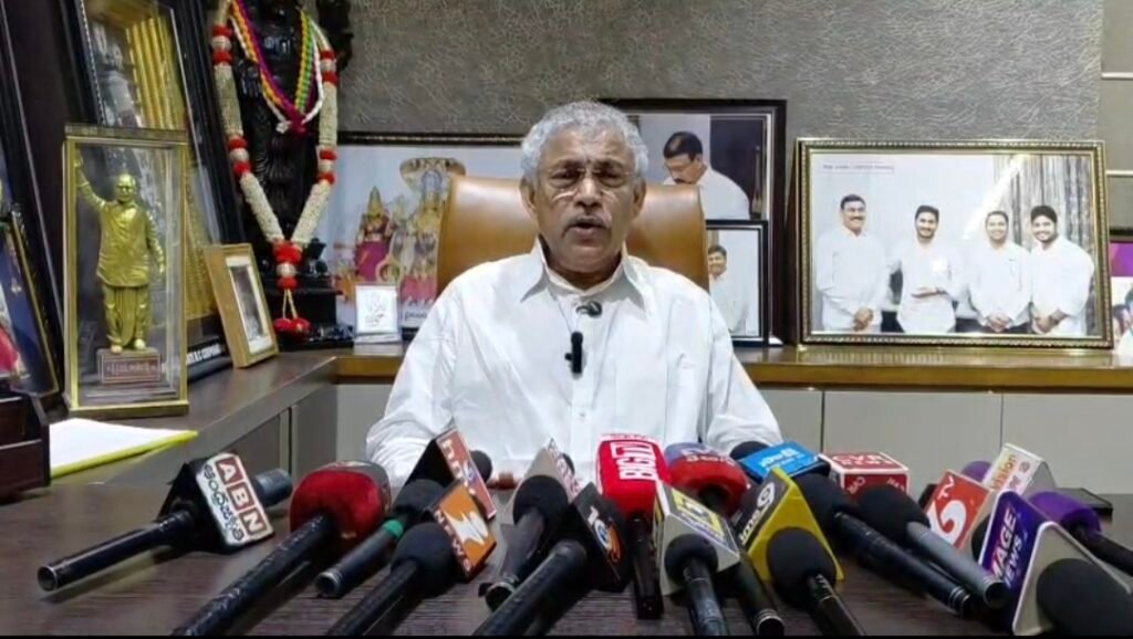 బీసీలకు 34 శాతం రిజర్వేషన్లు కల్పించాల్సిందే.. కూటమి ప్రభుత్వానికి మాజీ మంత్రి వేణుగోపాలకృష్ణ డిమాండ్!