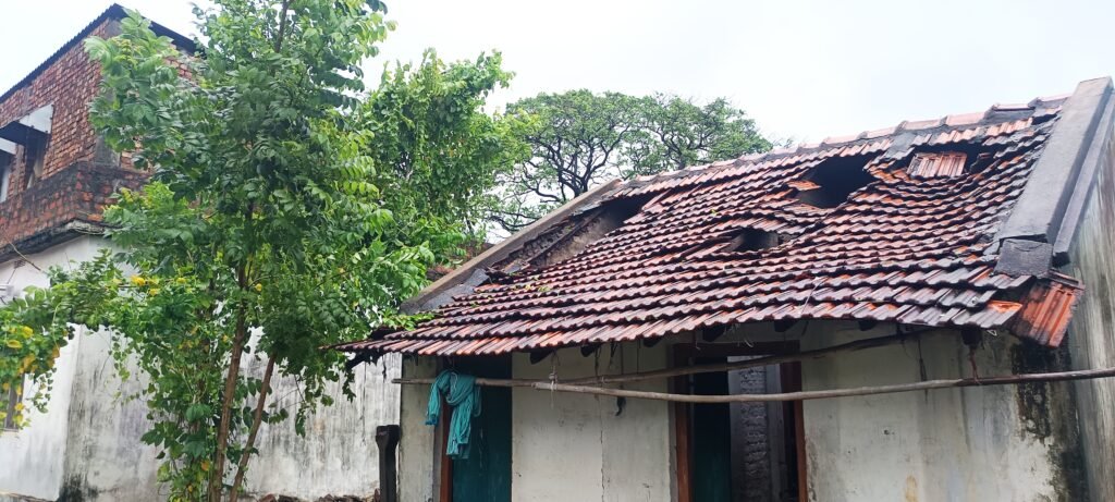 అధికారుల అప్రమత్తతతో తప్పిన పెను ముప్పు